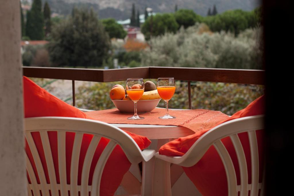 Casa Lucia Apartment Torbole Sul Garda Ngoại thất bức ảnh